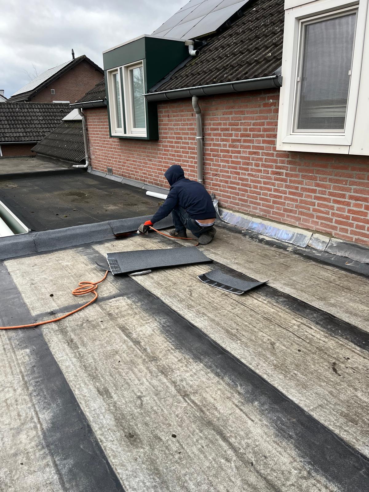 Dakdekker werkzaamheden